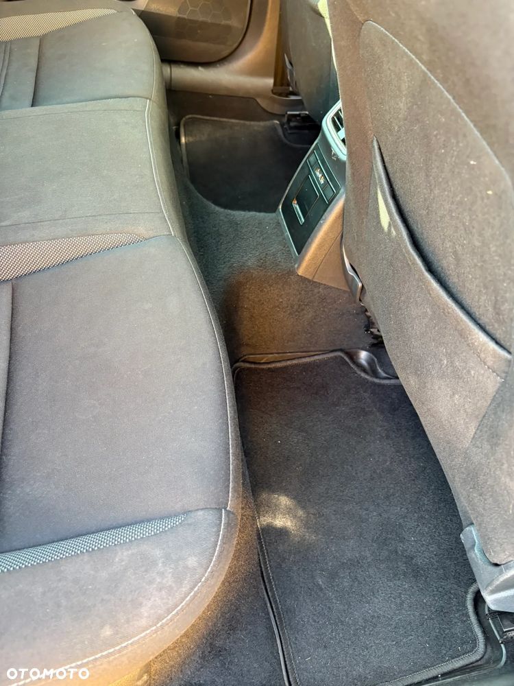 Skoda Octavia 1.6 TDI Ambition - 6