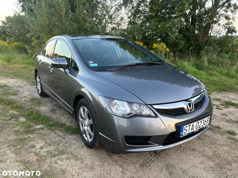 Honda Civic 1.8 Comfort - 3