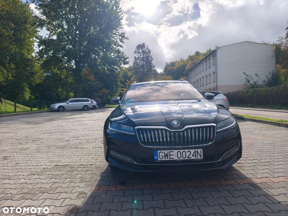 Skoda Superb 2.0 TDI SCR L&K DSG - 22