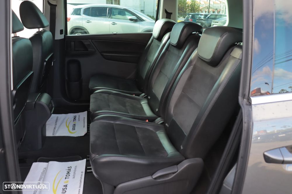 VW Sharan 2.0 TDI Highline DSG - 13