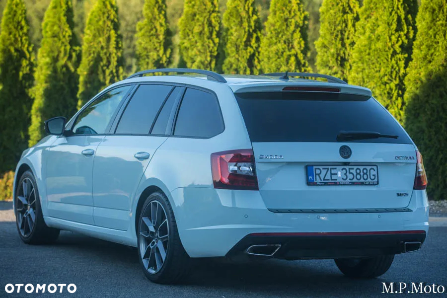 Skoda Octavia 2.0 TDI RS DSG - 4