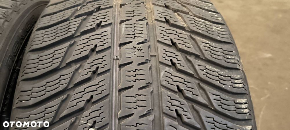 OPONY 21   NOKIAN 295/35 R21 WR SUW 3 - 7