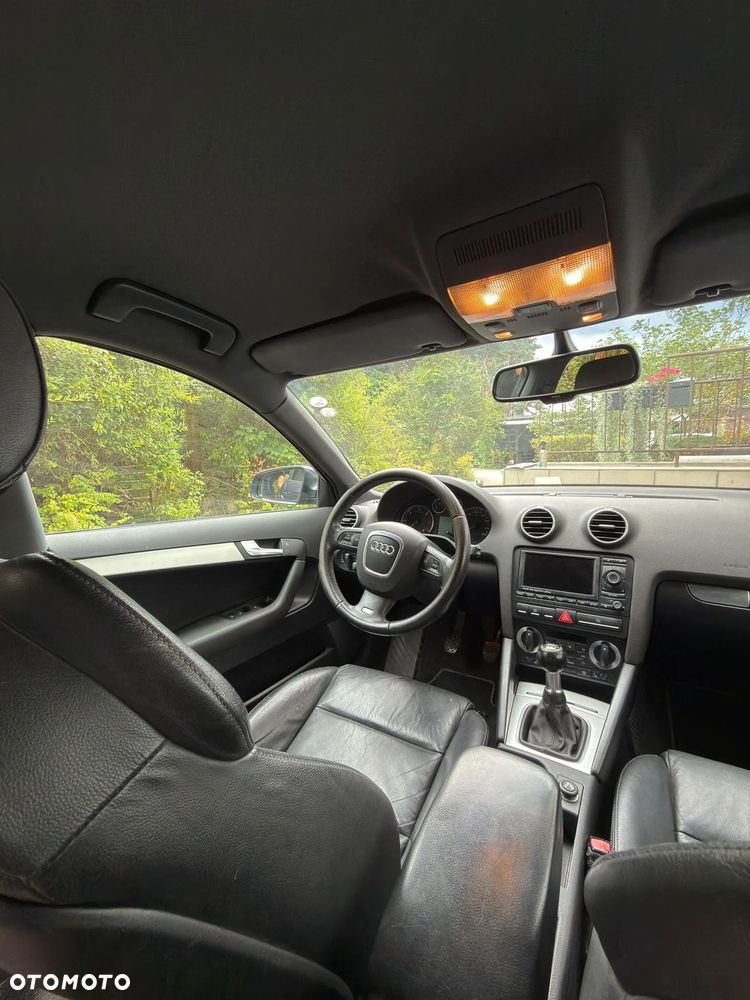 Audi A3 Sportback 2.0 TDI DPF Ambiente - 35
