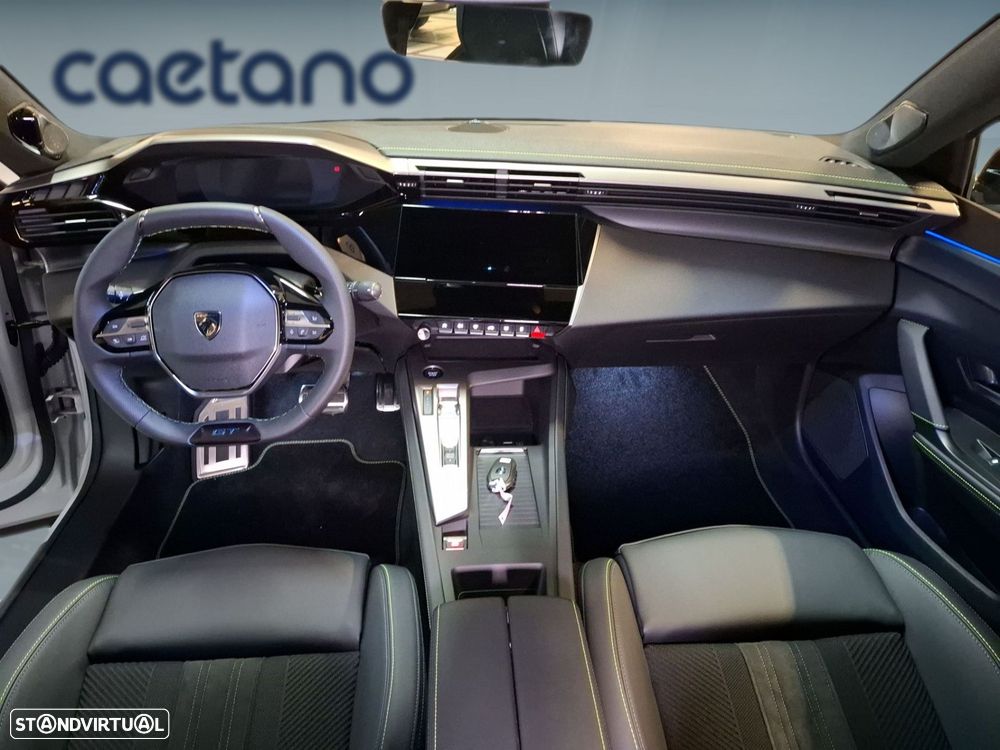 Peugeot E-408 58 kWh GT - 12