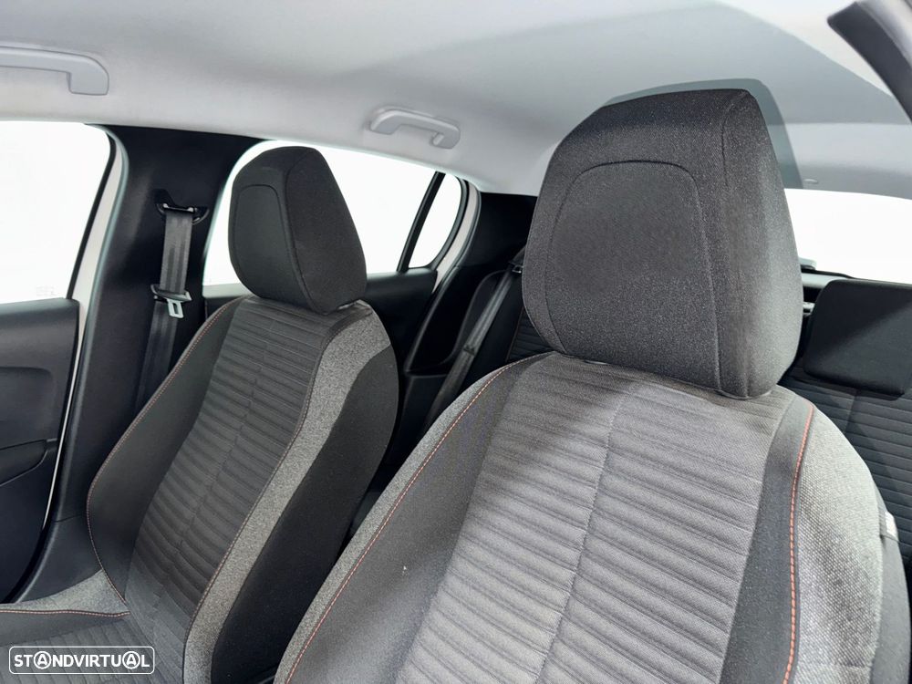 Peugeot 208 1.2 PureTech Active - 5