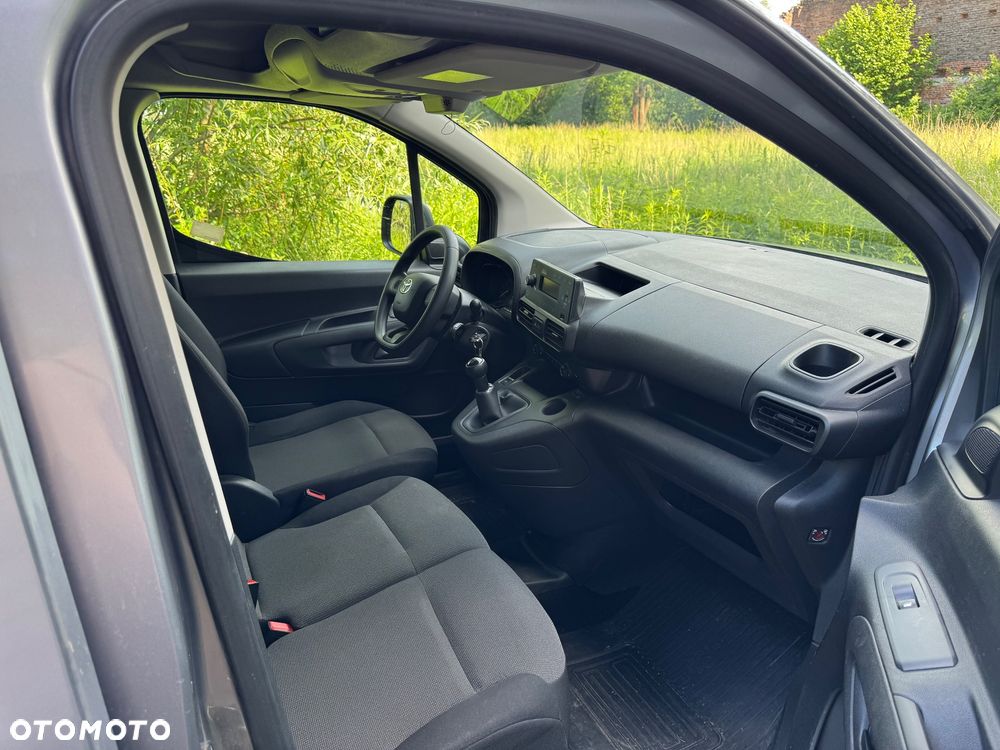 Toyota PROACE CITY - 8