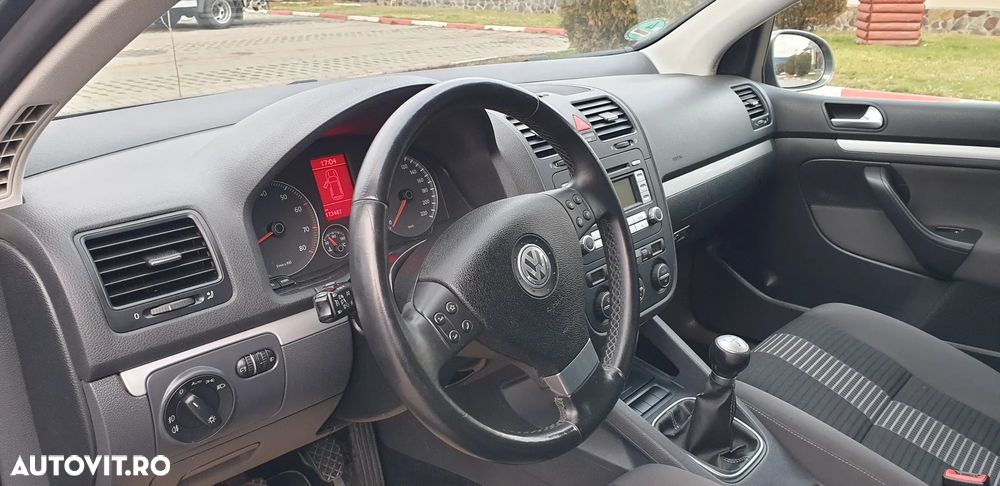 Volkswagen Golf 1.6 United - 6