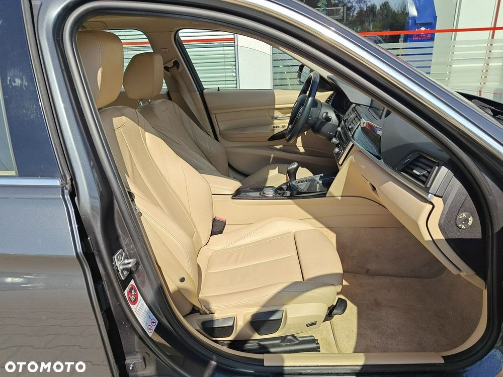 BMW Seria 3 - 14