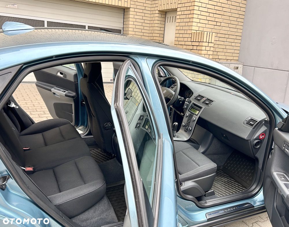 Volvo S40 - 10