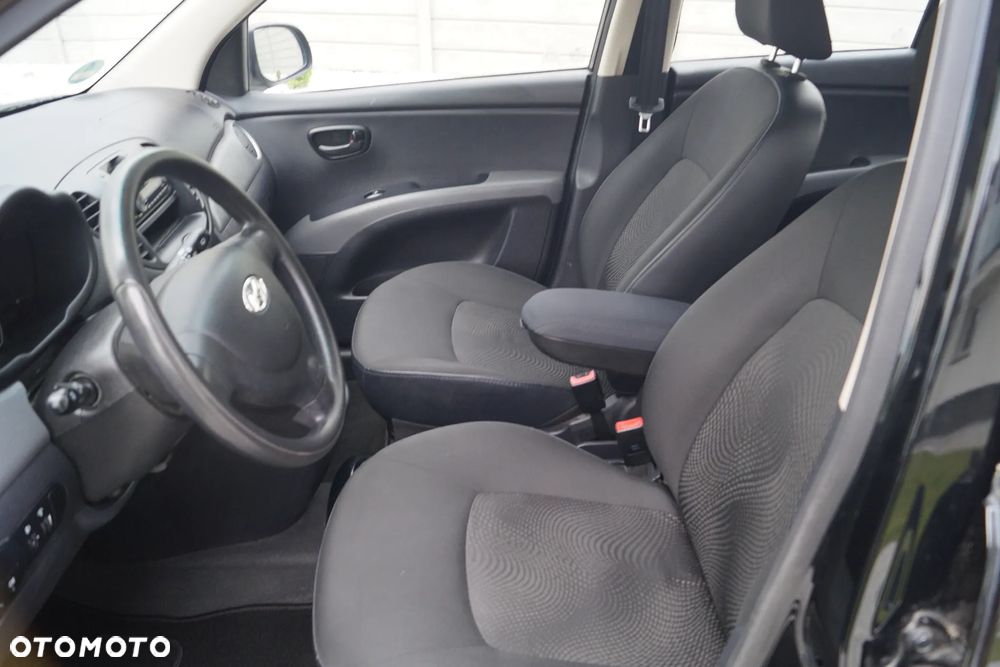 Hyundai i10 1.1 Edition 20 - 21