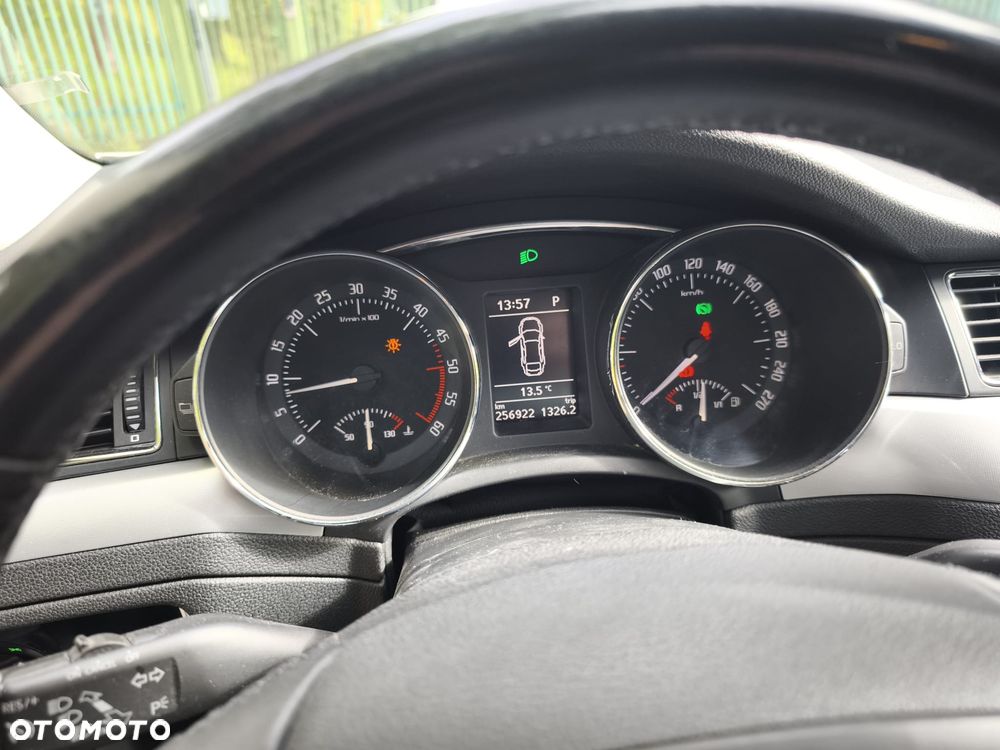 Skoda Superb - 17