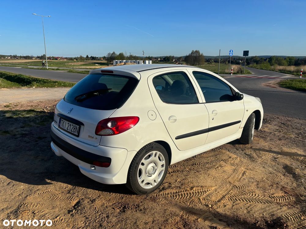 Peugeot 206 plus - 4