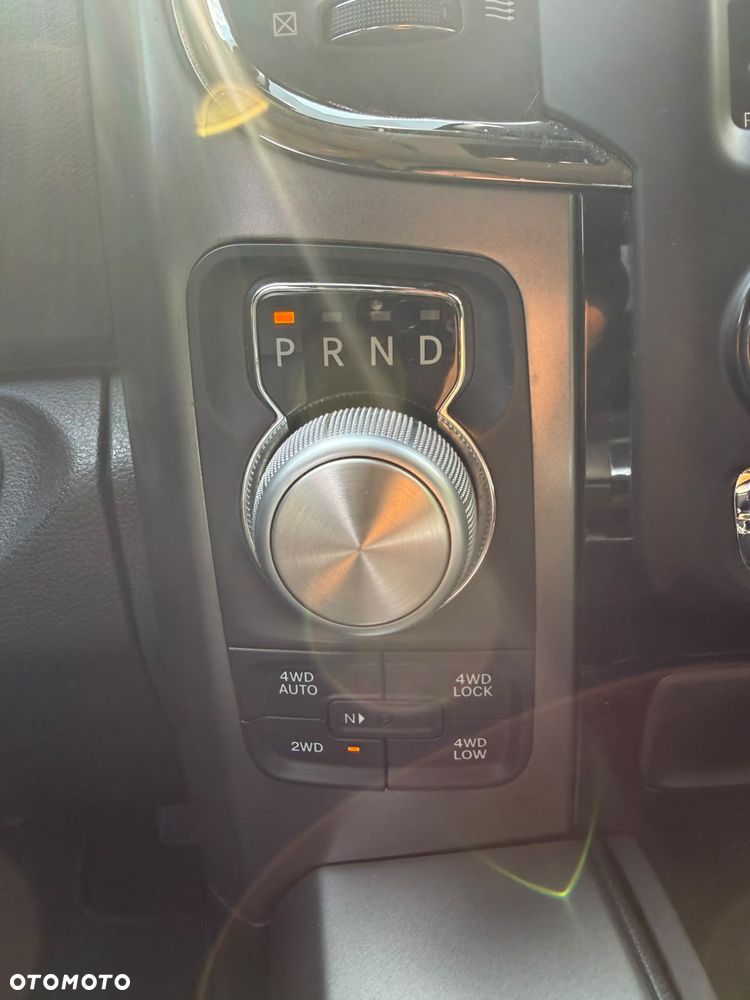 RAM 1500 Crew Cab MB Sport - 28