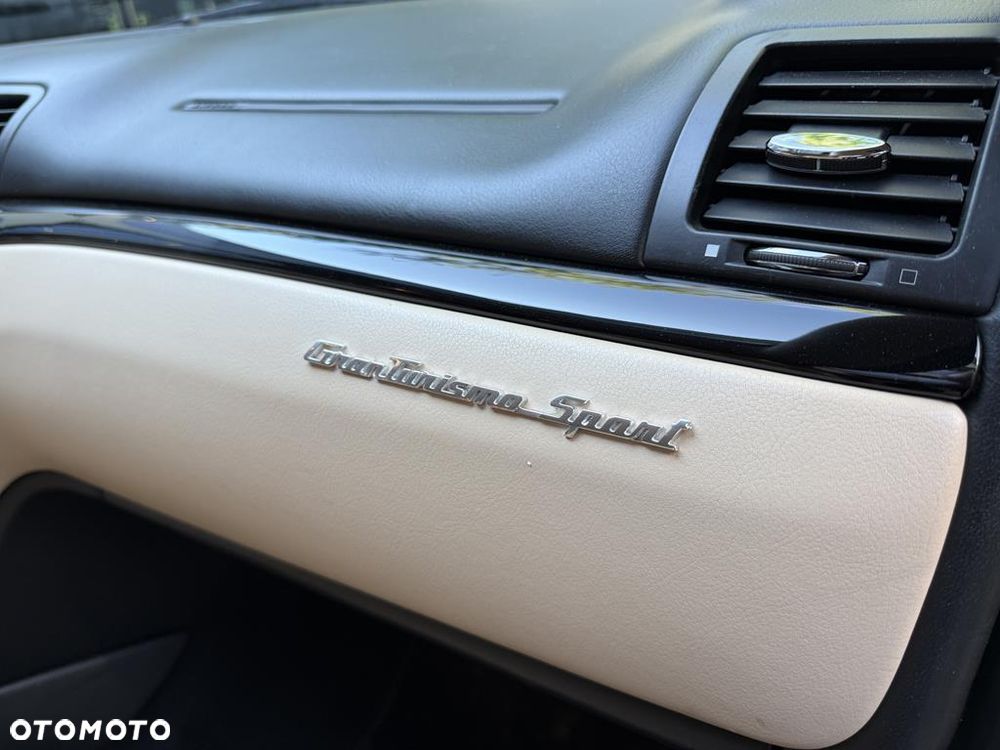 Maserati GranTurismo S Automatik - 27