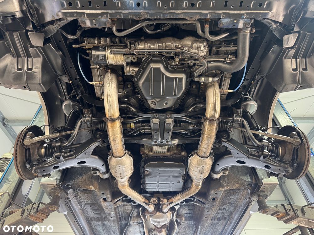 Subaru Outback 3.0 H6 - 38