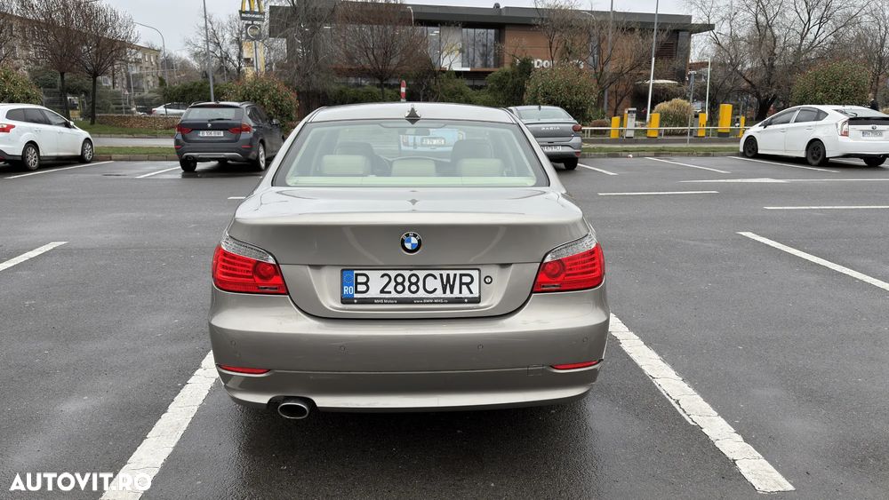 BMW Seria 5 520d Aut. Edition Exclusive - 9