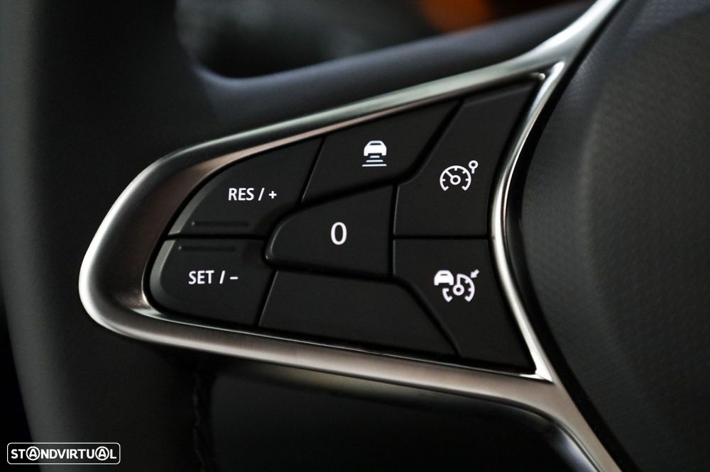 Renault Clio 1.0 TCe Techno - 19