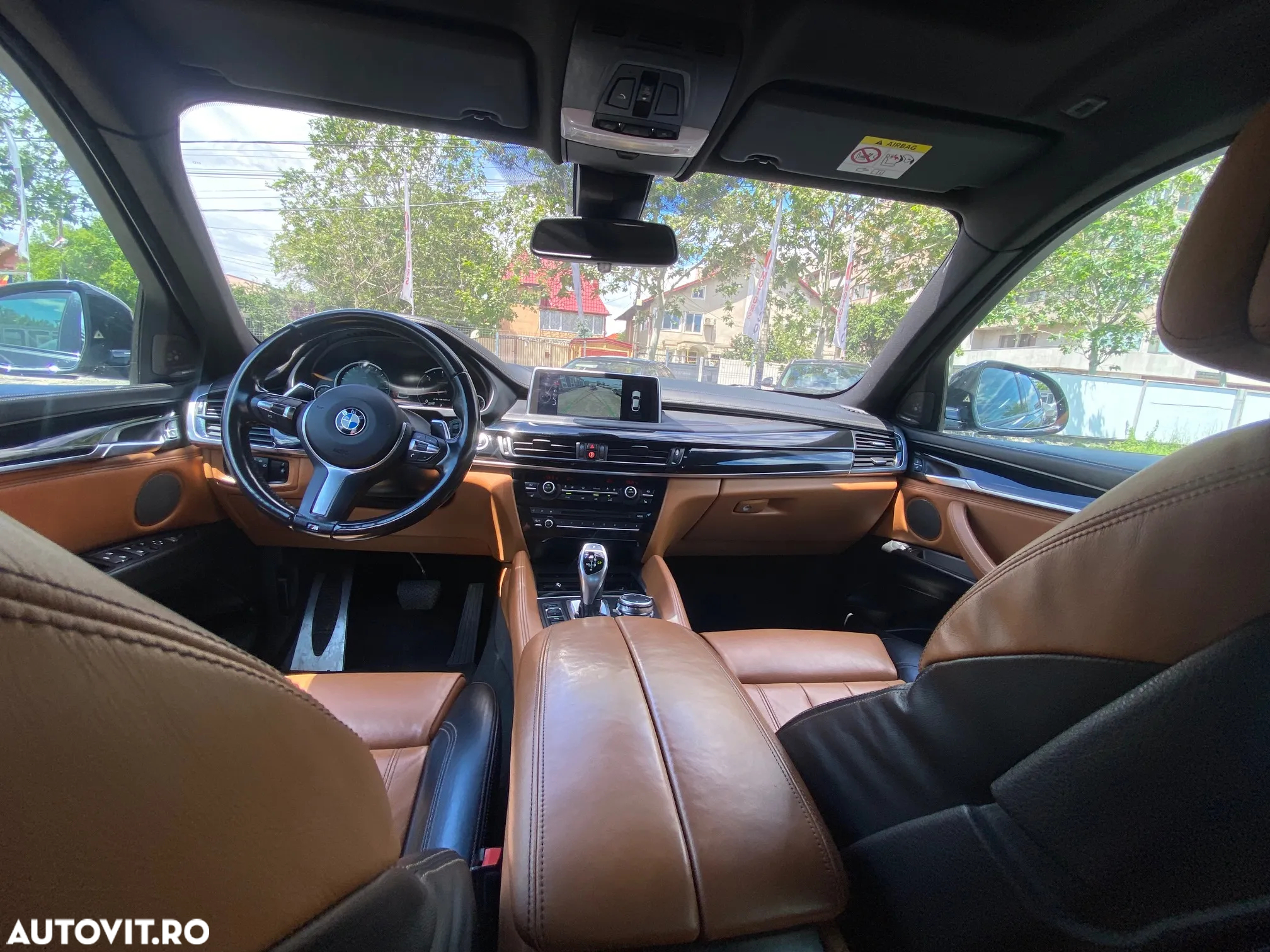 BMW X6 M M50d - 11