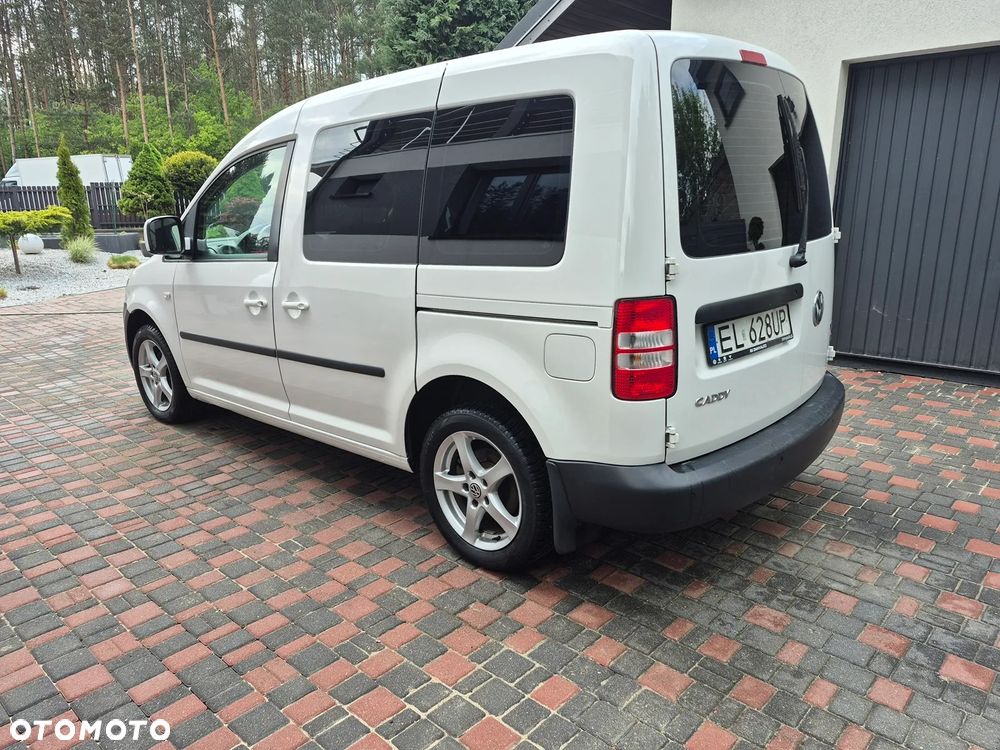 Volkswagen Caddy Trendline Mixt - 8