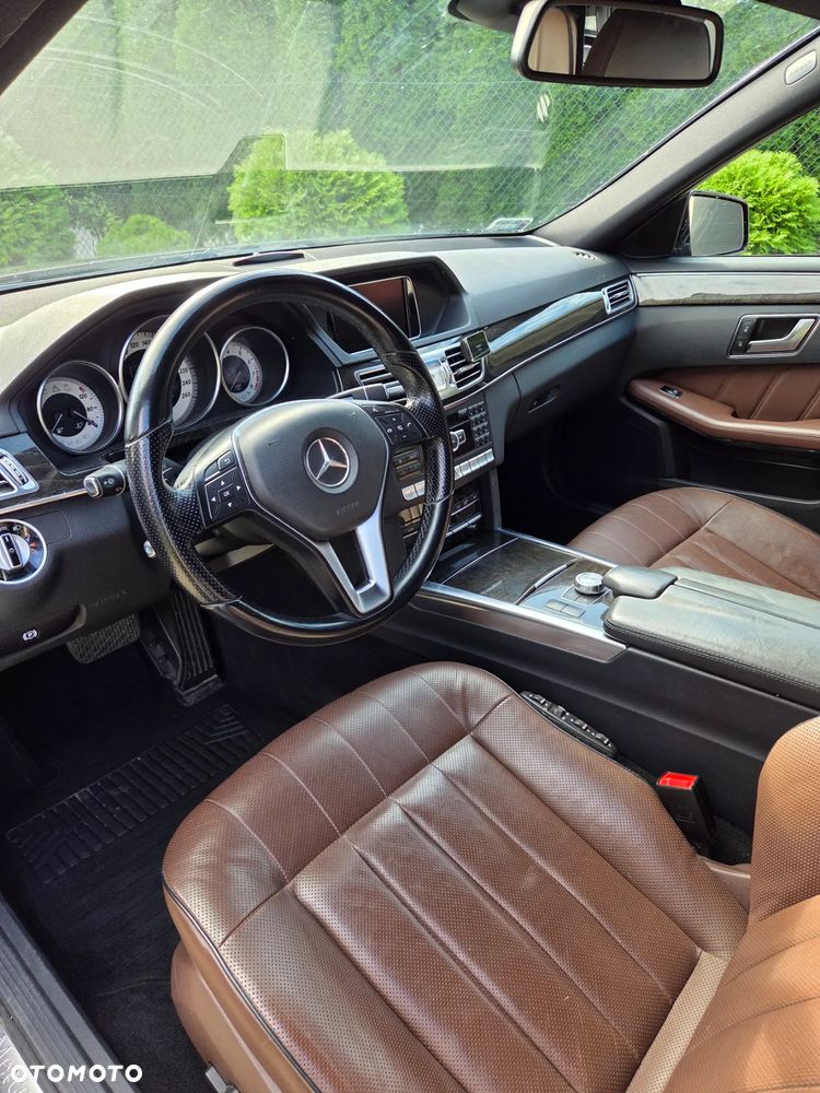 Mercedes-Benz Klasa E 250 T 7G-TRONIC Avantgarde - 17