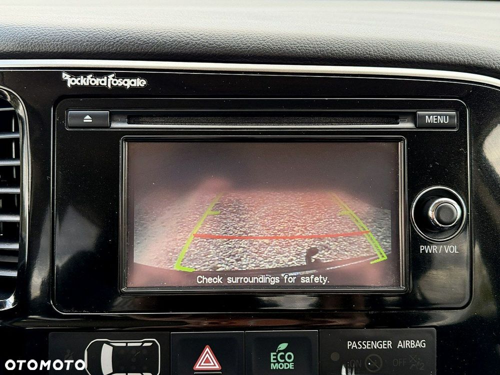 Mitsubishi Outlander - 23