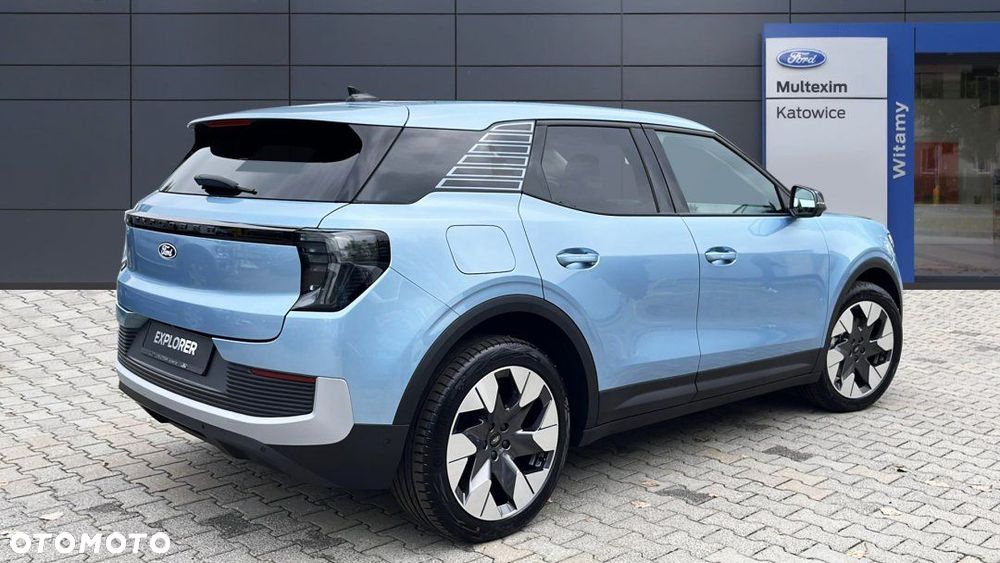 Ford Explorer - 5