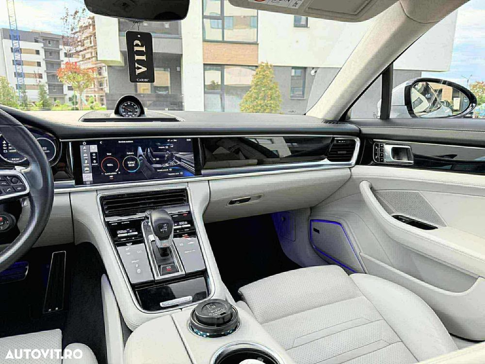 Porsche Panamera Turbo - 13
