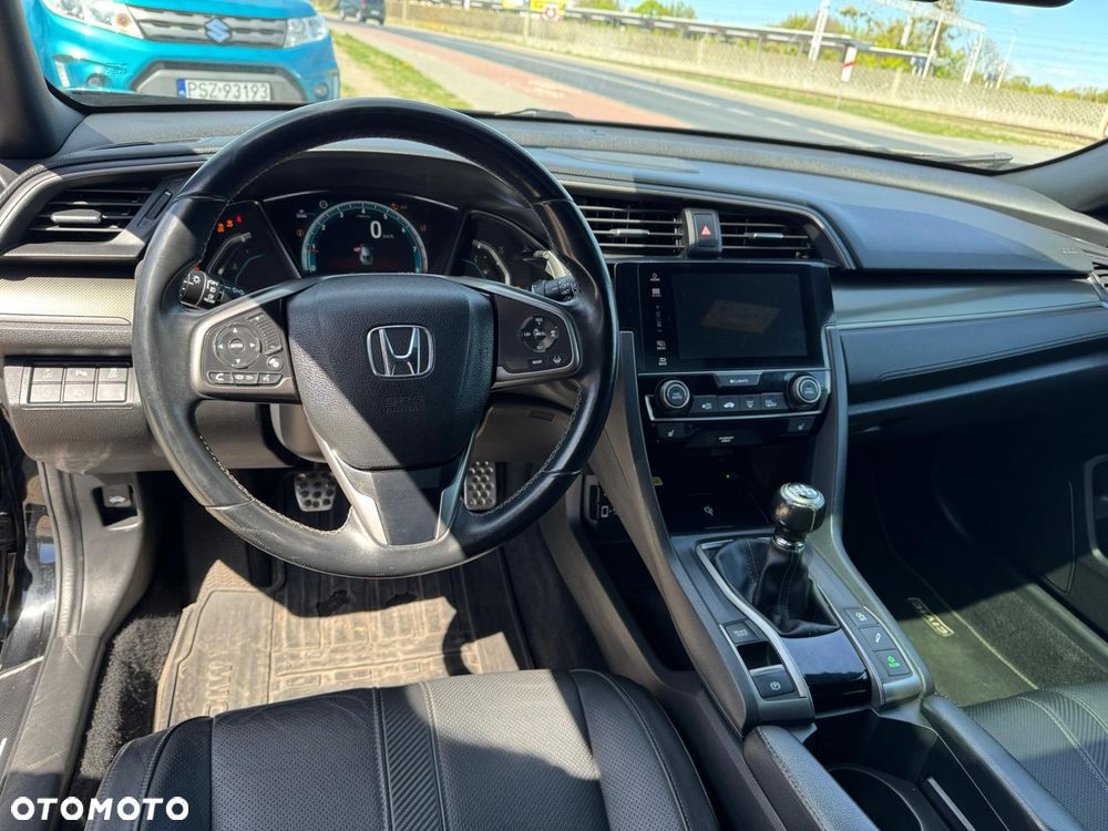 Honda Civic 1.5 i-VTEC Turbo Prestige - 14