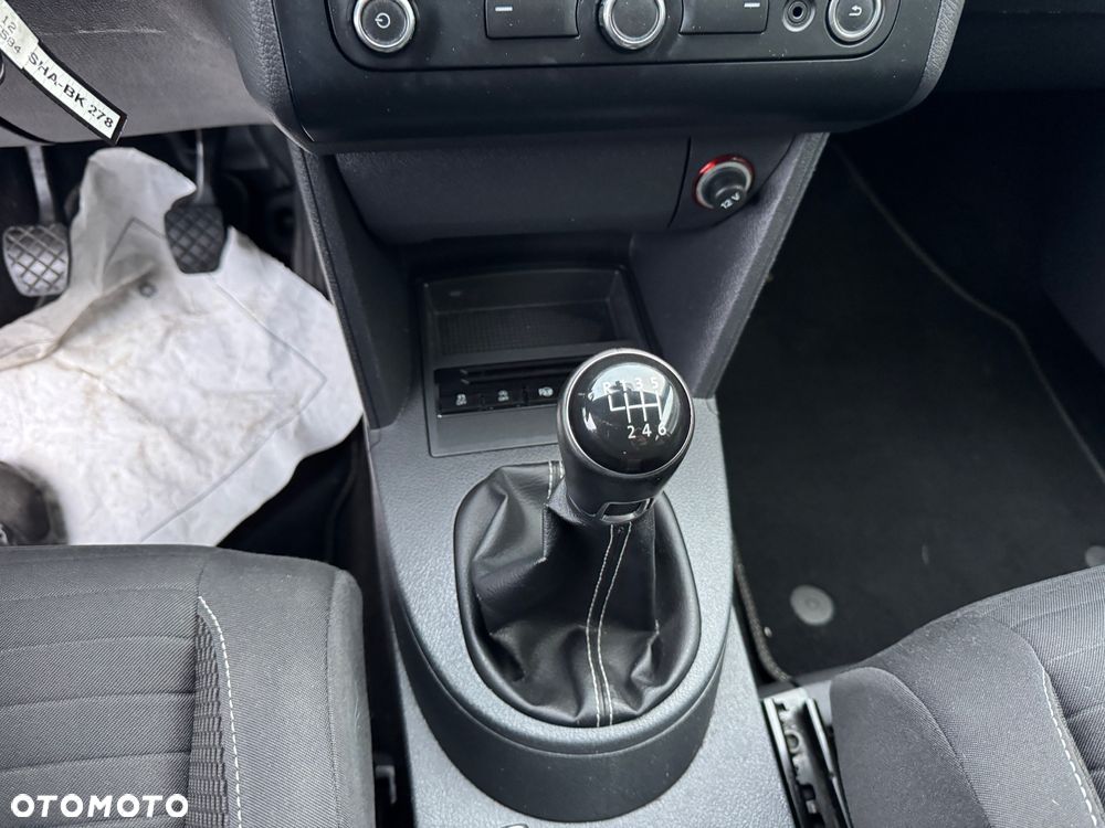 Volkswagen Touran 1.2 TSI Trendline Perfectline - 8