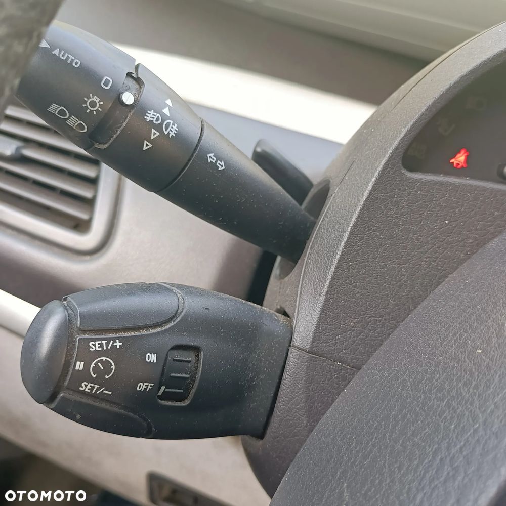Citroën C8 2.2 Exclusive - 28