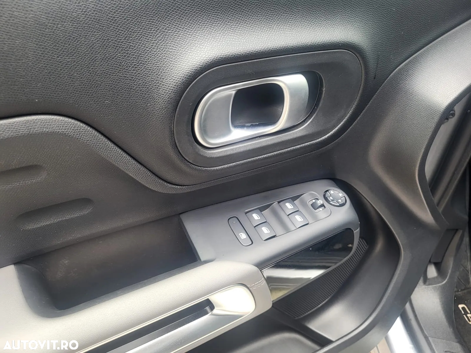 Citroën C5 Aircross Hybrid 225 e-EAT8 FEEL PACK - 22