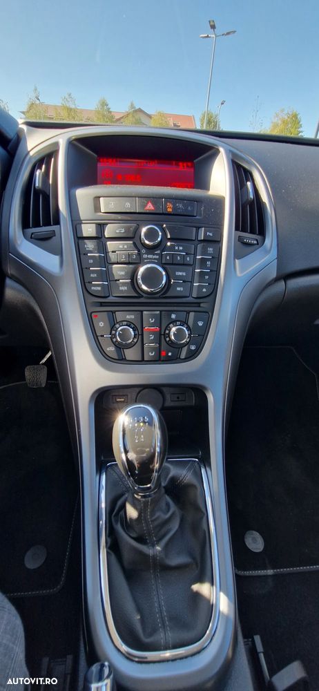 Opel Astra - 14