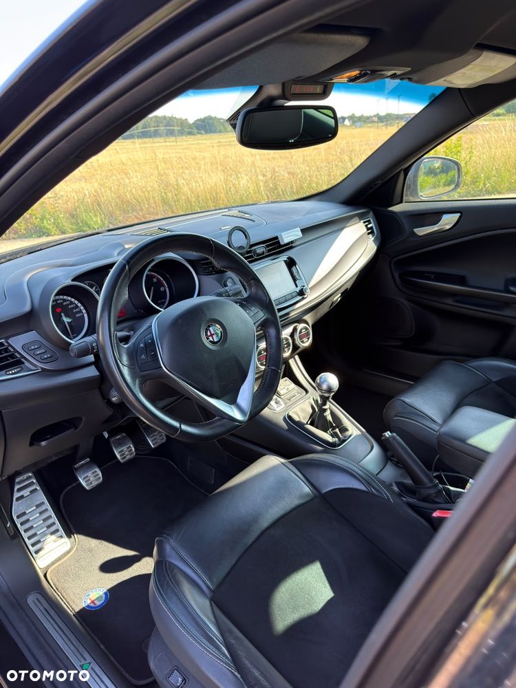 Alfa Romeo Giulietta - 11