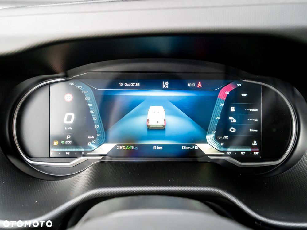 Iveco Daily 35S18HA8V 3.0 L4H2 - 17