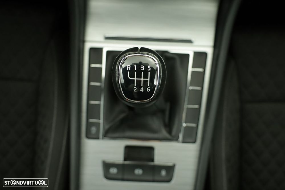 Skoda Superb Break 2.0 TDI Ambition - 12