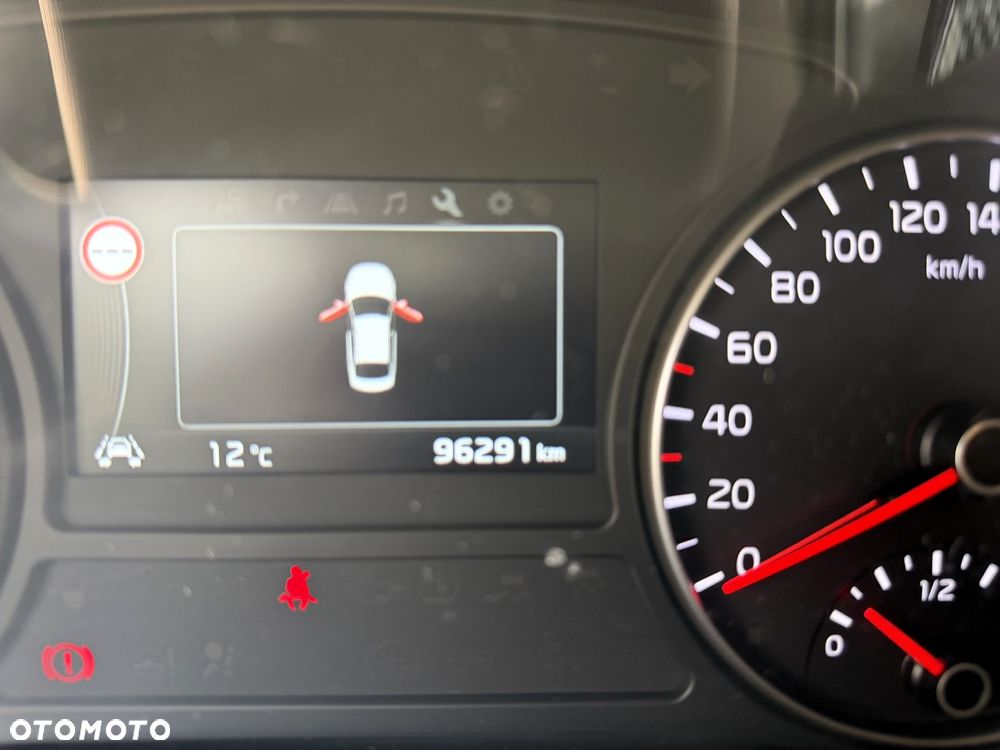 Kia Optima - 17