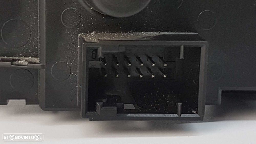 COMANDO DAS LUZES BMW SERIE 1 BERLINA (E81/E87) 118D - 2