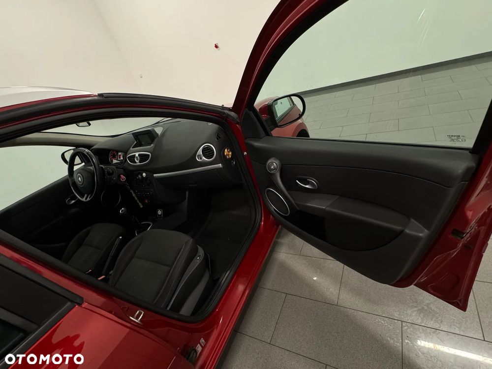 Renault Clio 1.2 TCE Expression - 16
