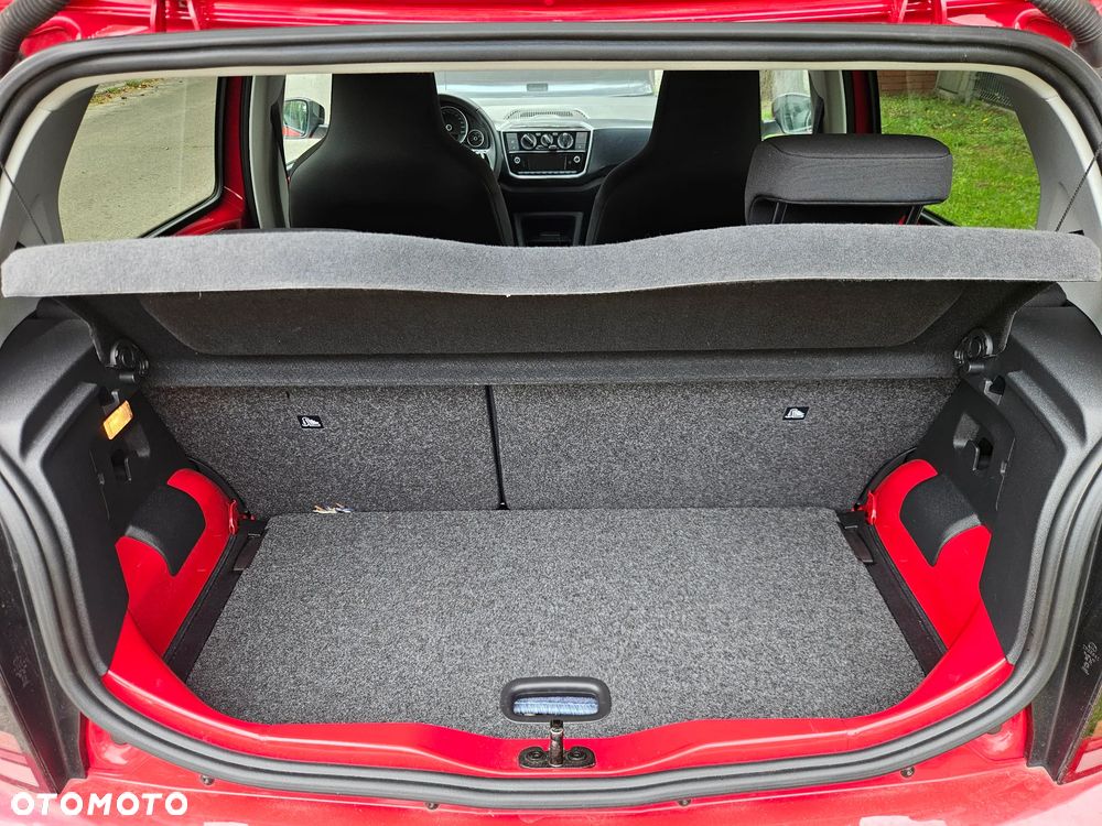 Volkswagen up! - 22