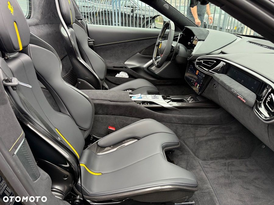 Ferrari 12Cilindri - 28