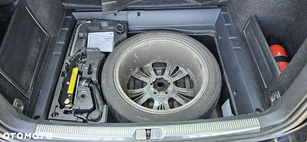 Volkswagen Passat 2.0 TDI Comfortline - 19