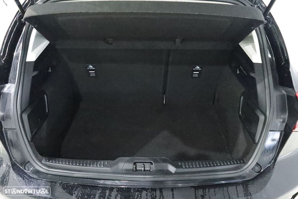 Ford Focus 1.0 EcoBoost MHEV Active - 19