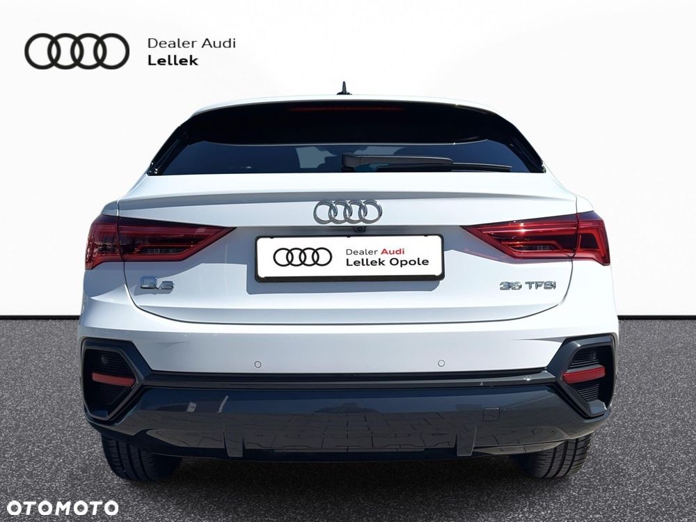 Audi Q3 Sportback - 7