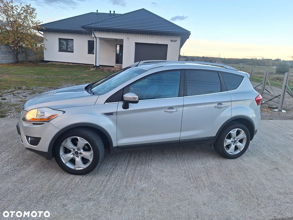 Ford Kuga - 4