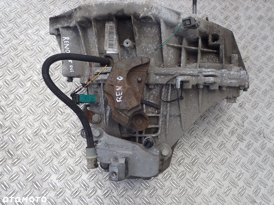 RENAULT MEGANE III 1,5 Dci SKRZYNIA BIEGÓW 320108901R RADOM - 3