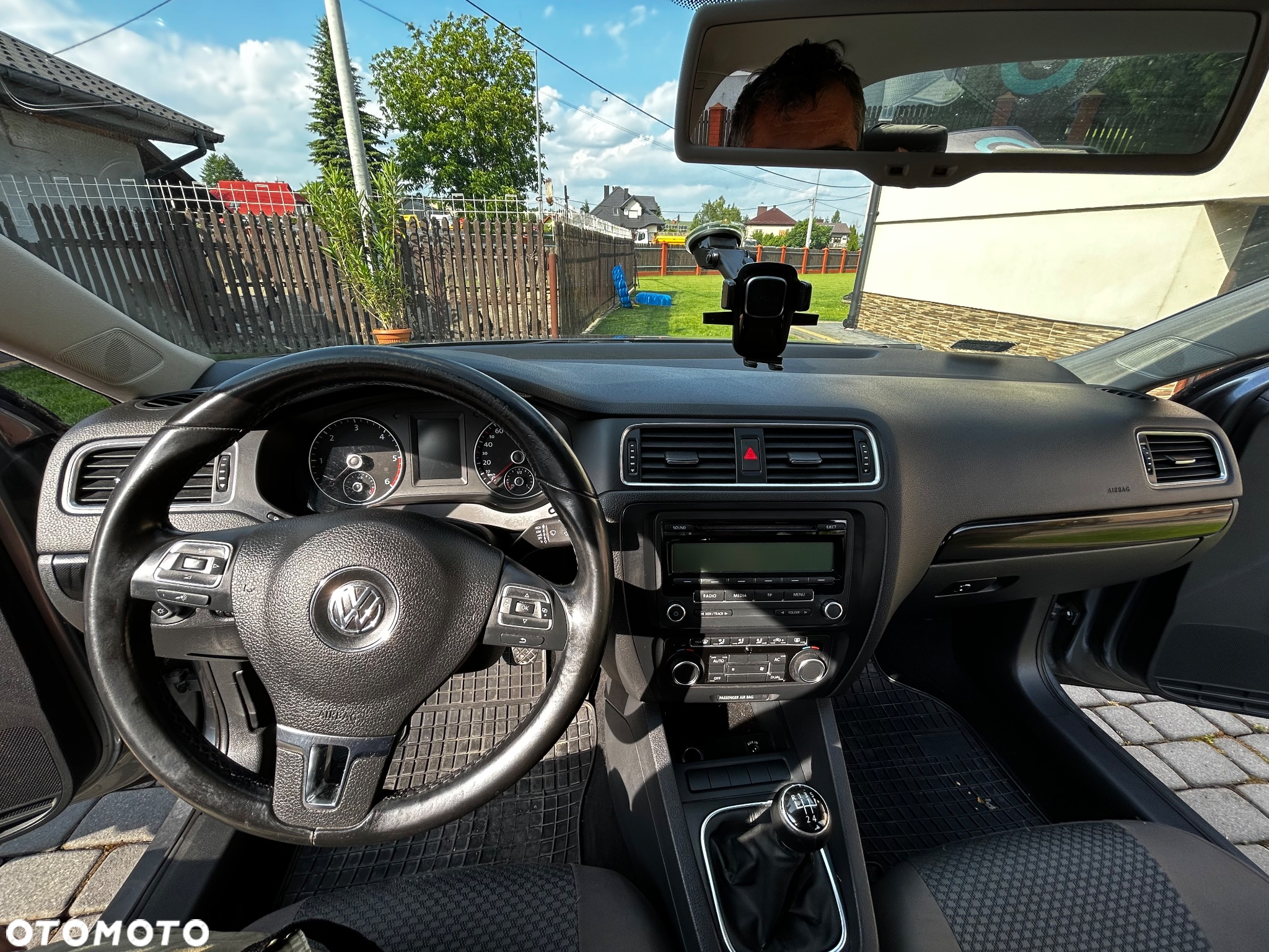 Volkswagen Jetta - 8