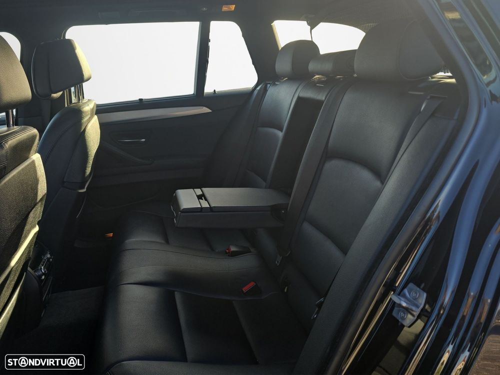 BMW M550d xDrive Auto - 13