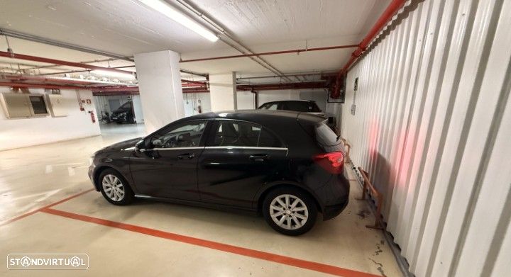 Mercedes-Benz A 180 d - 4