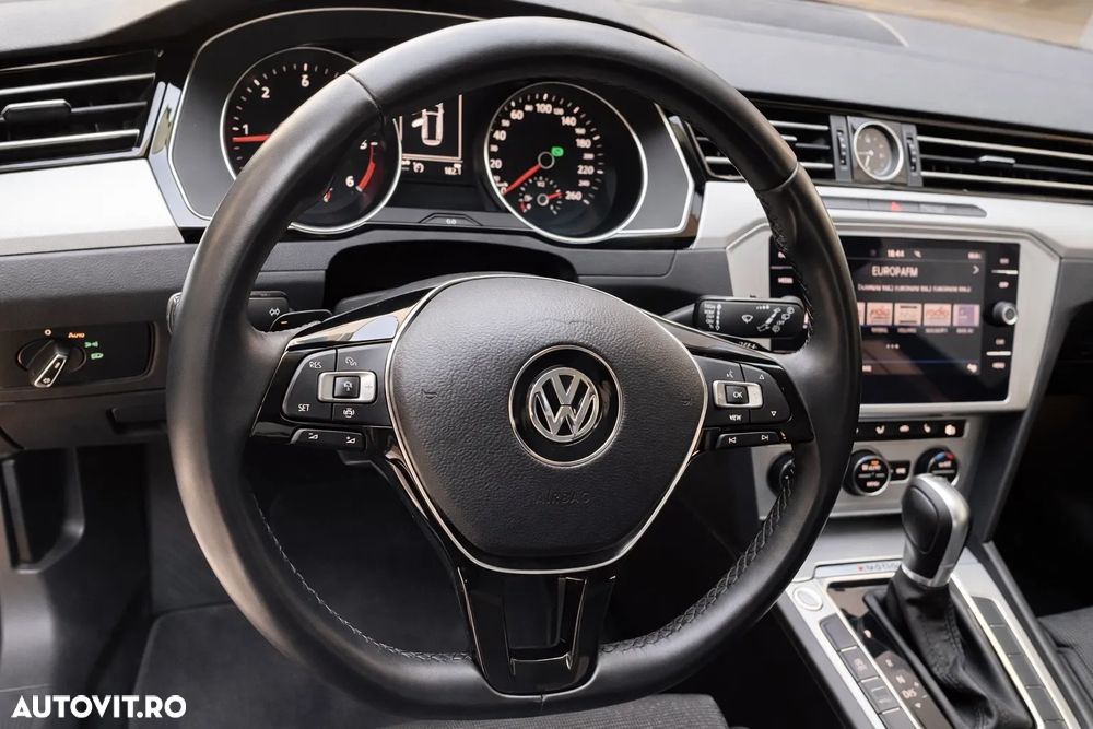 Volkswagen Passat 2.0 TDI DSG 4Motion Comfortline - 4