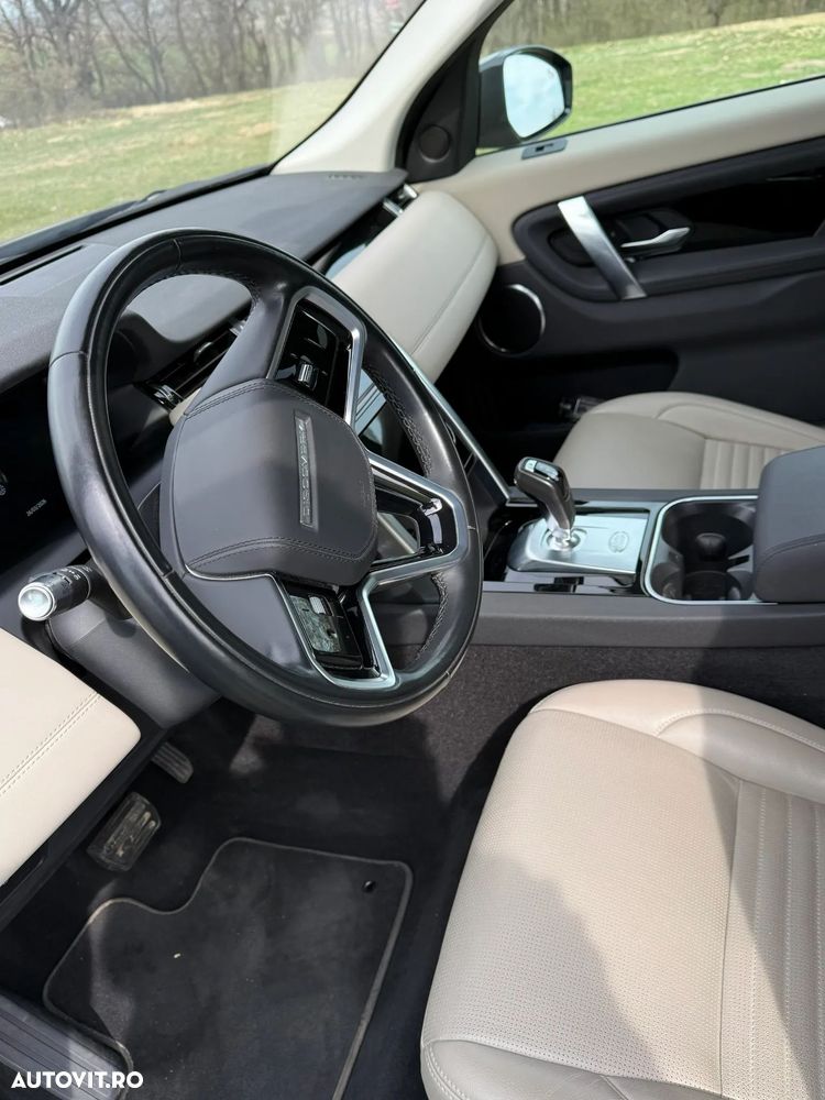 Land Rover Discovery Sport - 14